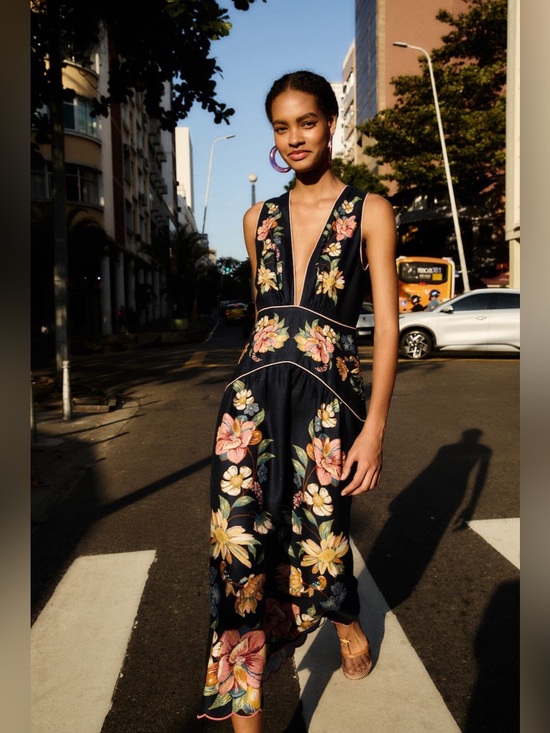 FARM Rio Dresses & Skirts - Farm Rio: Dark Blue Maira Floral Midi Dress